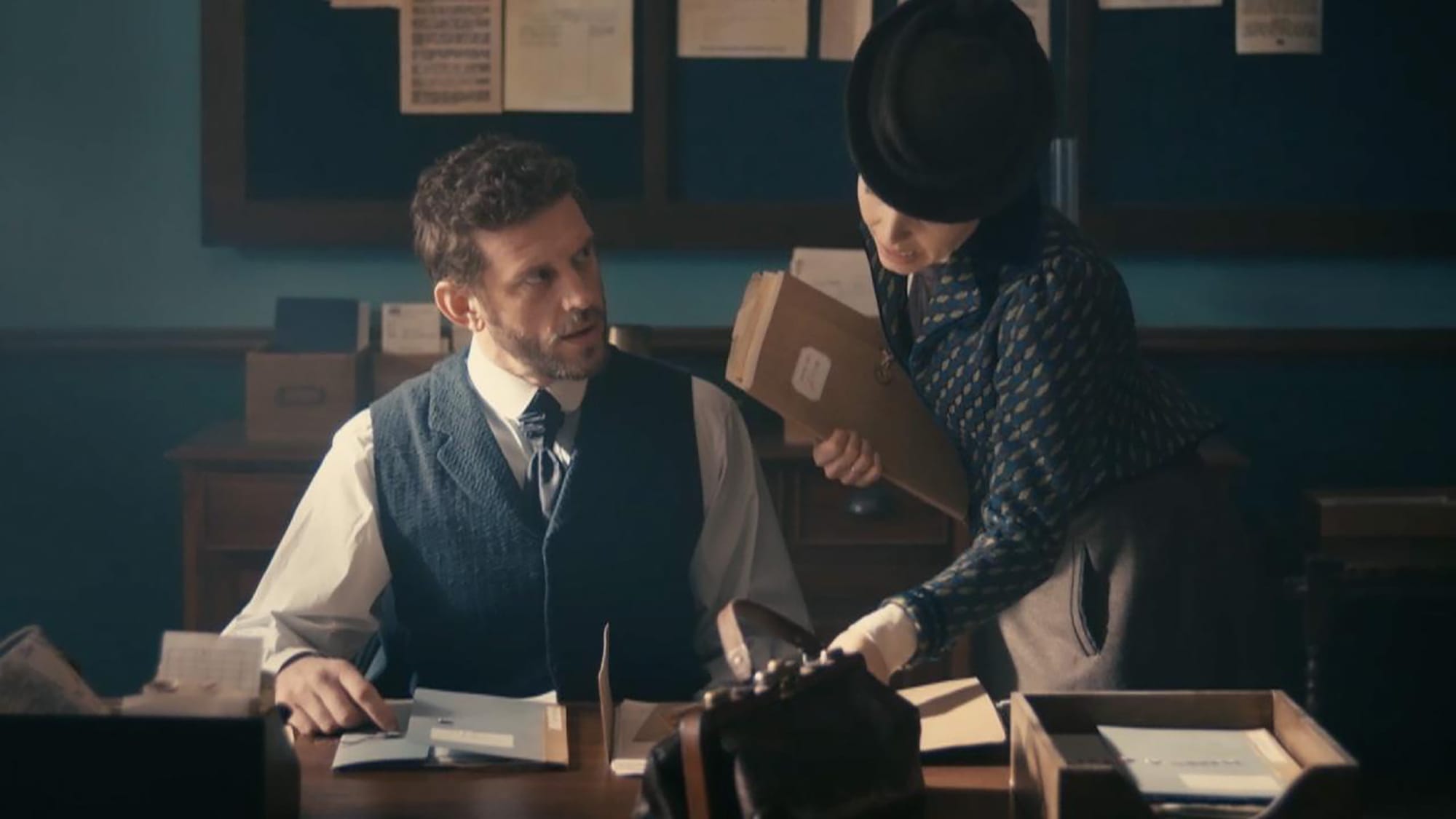 Tom Durant Prichard as DI Blake and Kate Phillips as Miss Scarlet in 'Miss Scarlet' Season 5