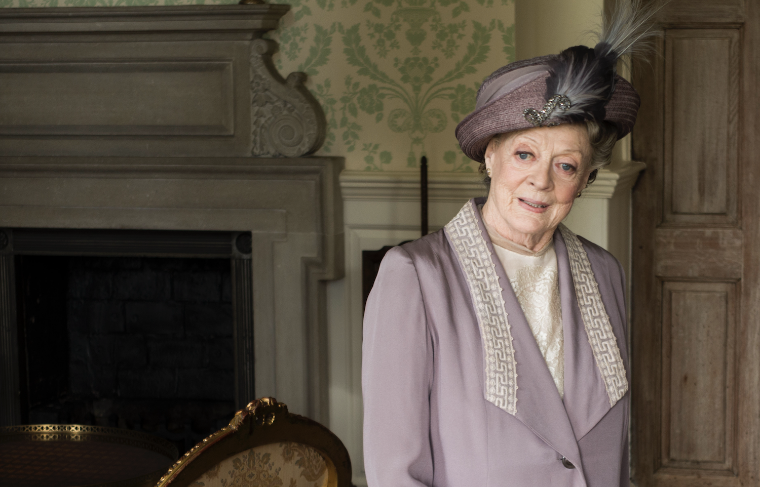 Violet Crawley (Maggie Smith)