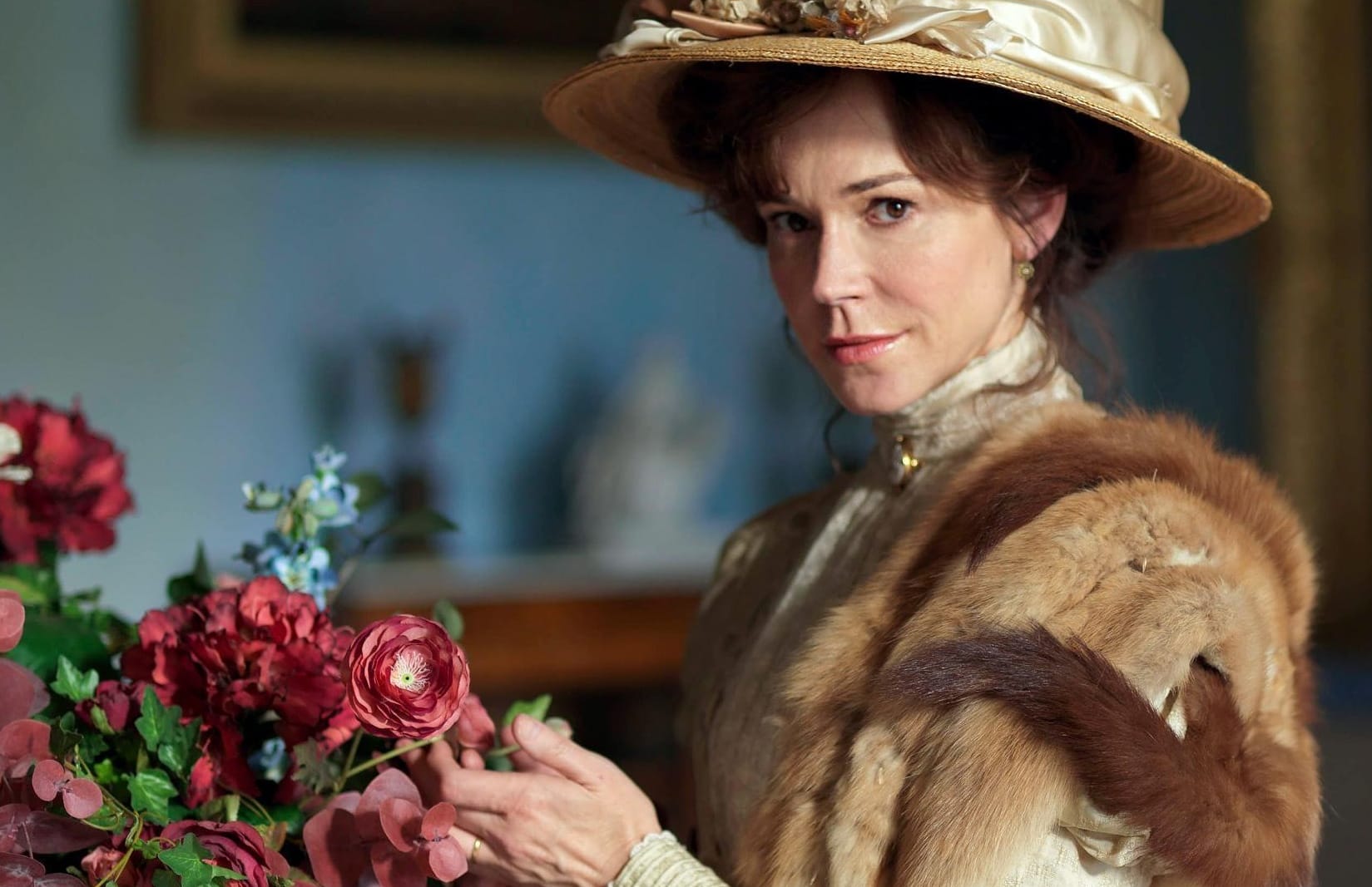 Rose Selfridge (Frances O'Connor).