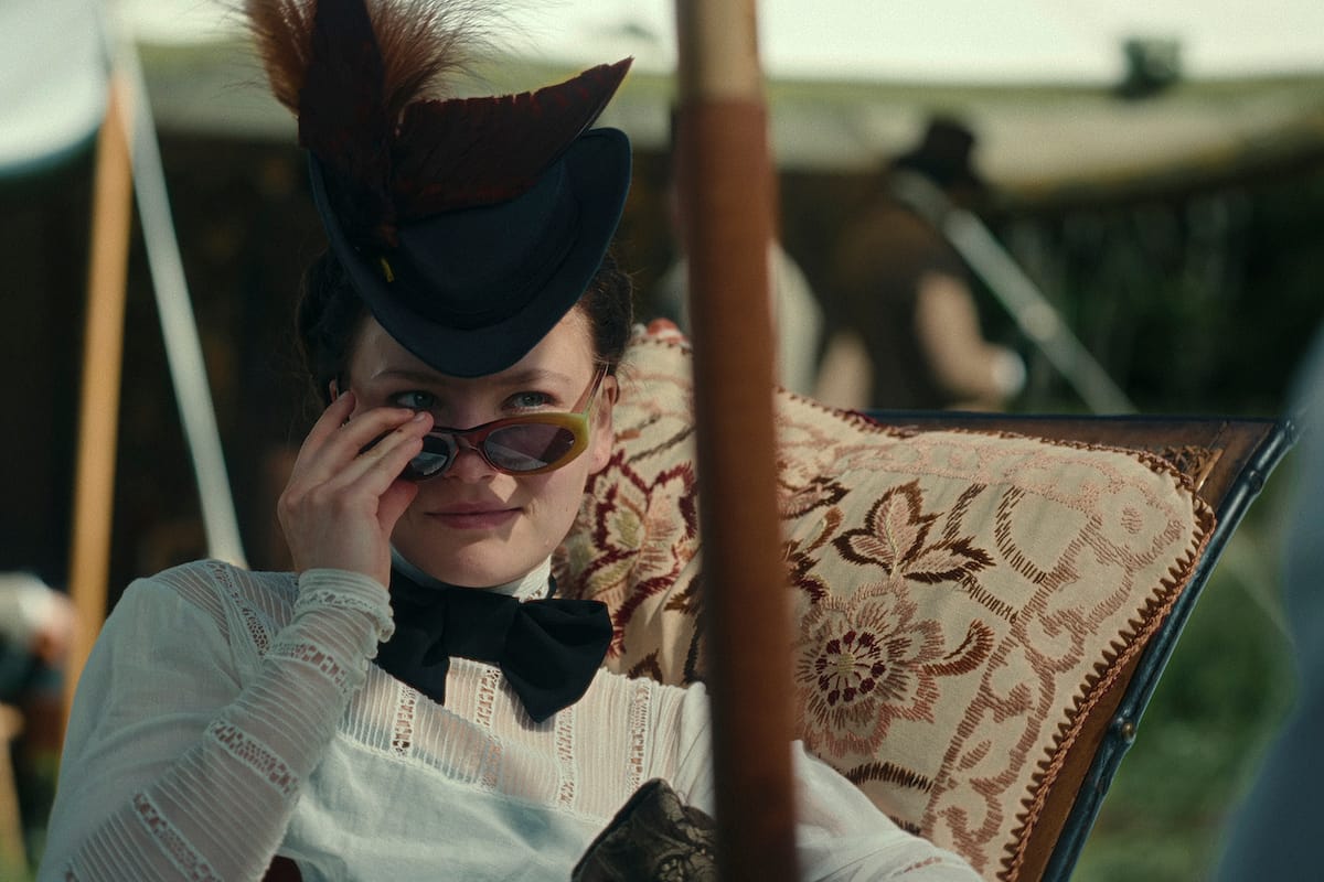  Devrim Lingnau in "The Empress" 