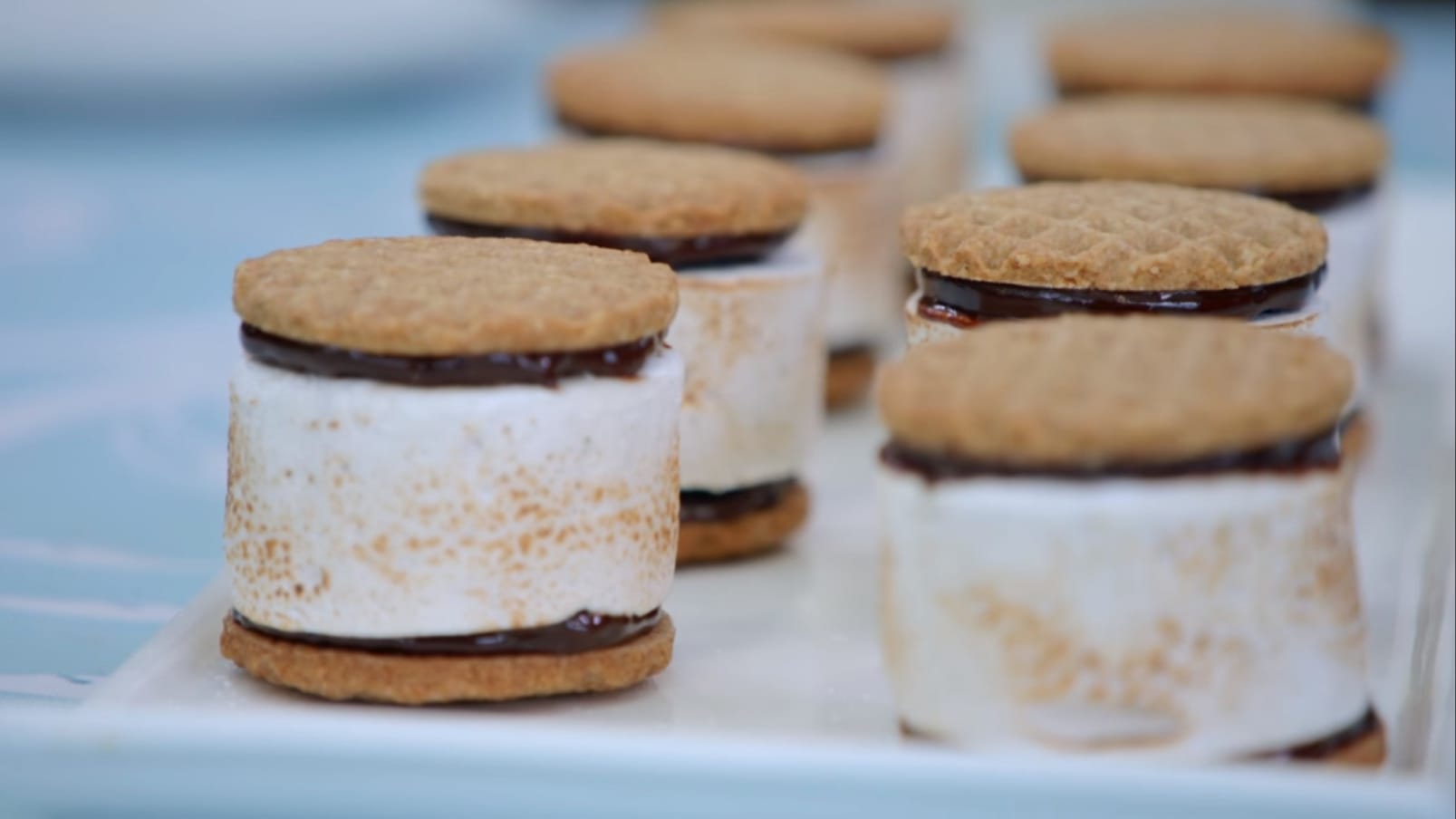 The Great British Baking Show Collection 10 Halloween Week, Paul's S'mores Technical Challenge Example