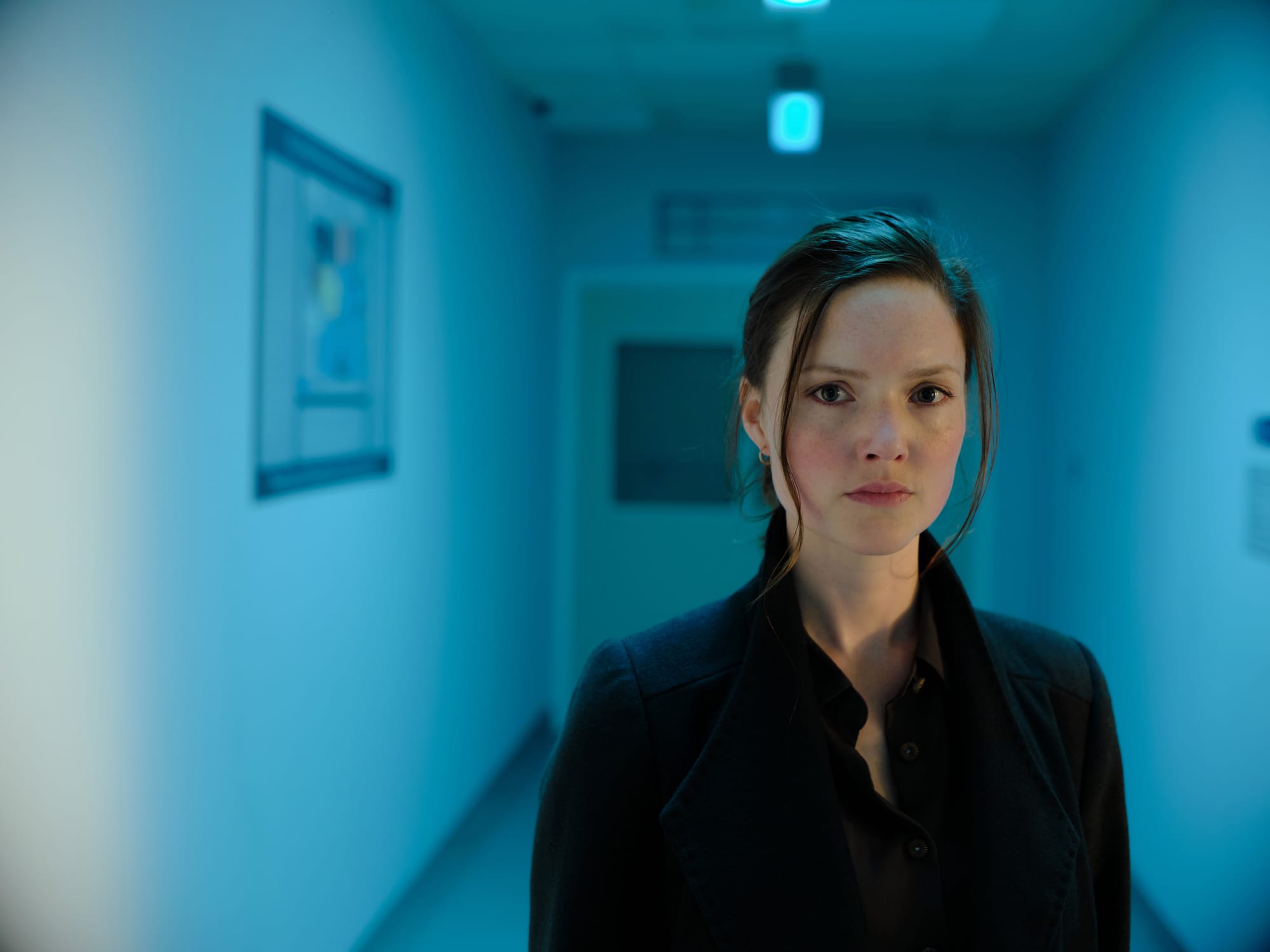 Holliday Grainger as DCI Rachel Carey in 'The Capture'