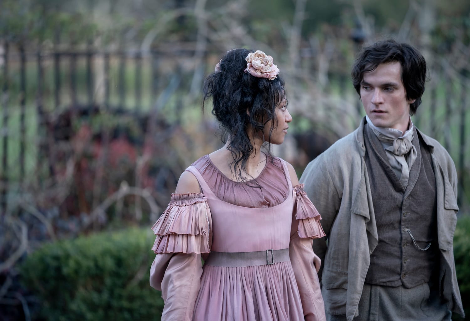 Pip (Fionn Whitehead) and Estella (Shalom Brune-Franklin).