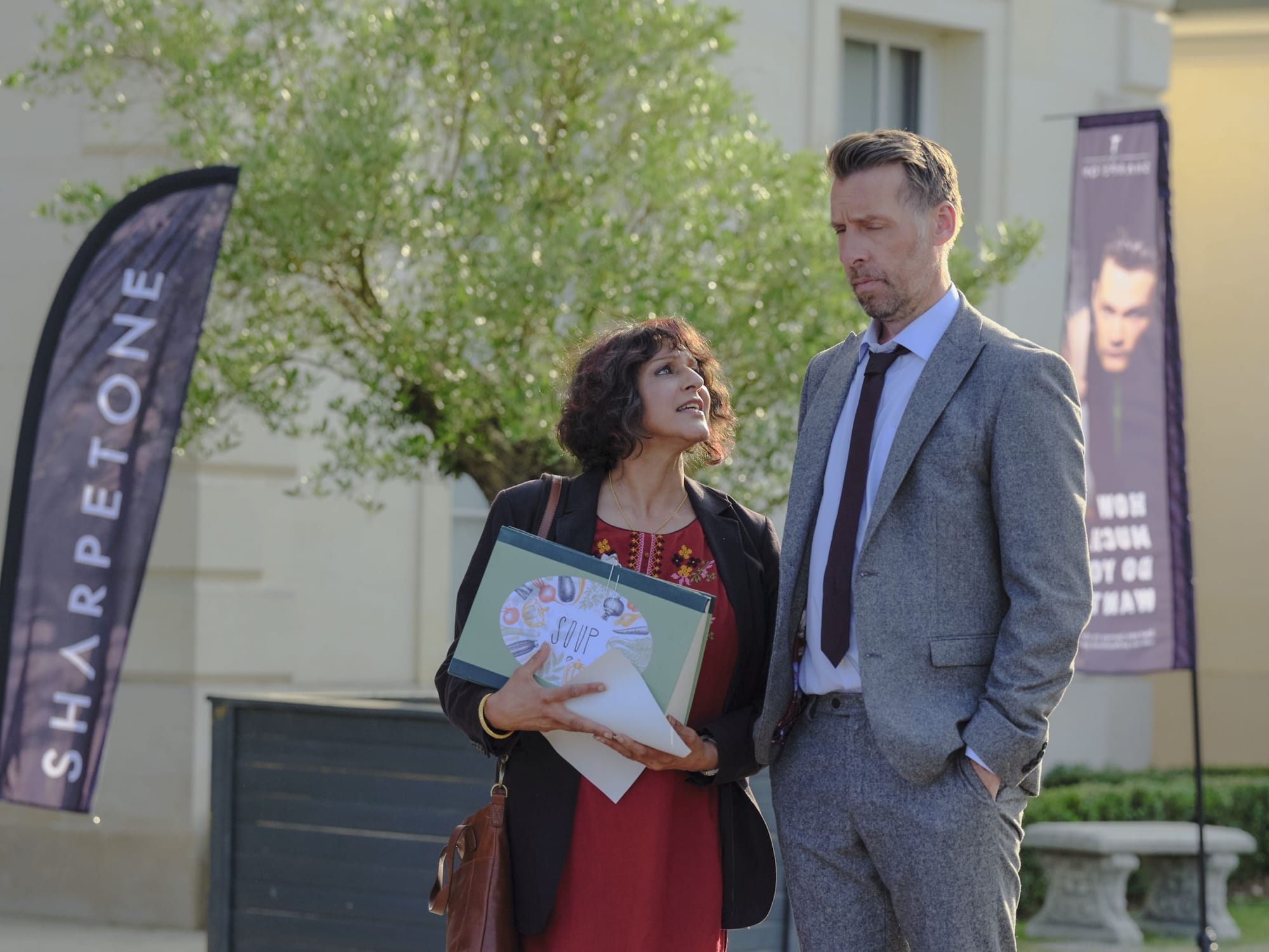 Meera Syal as Mrs. Sidhu and&nbsp;Craig Parkinson as&nbsp;DCI Burton in 'Mrs Sidhu Investigates' Season 1
