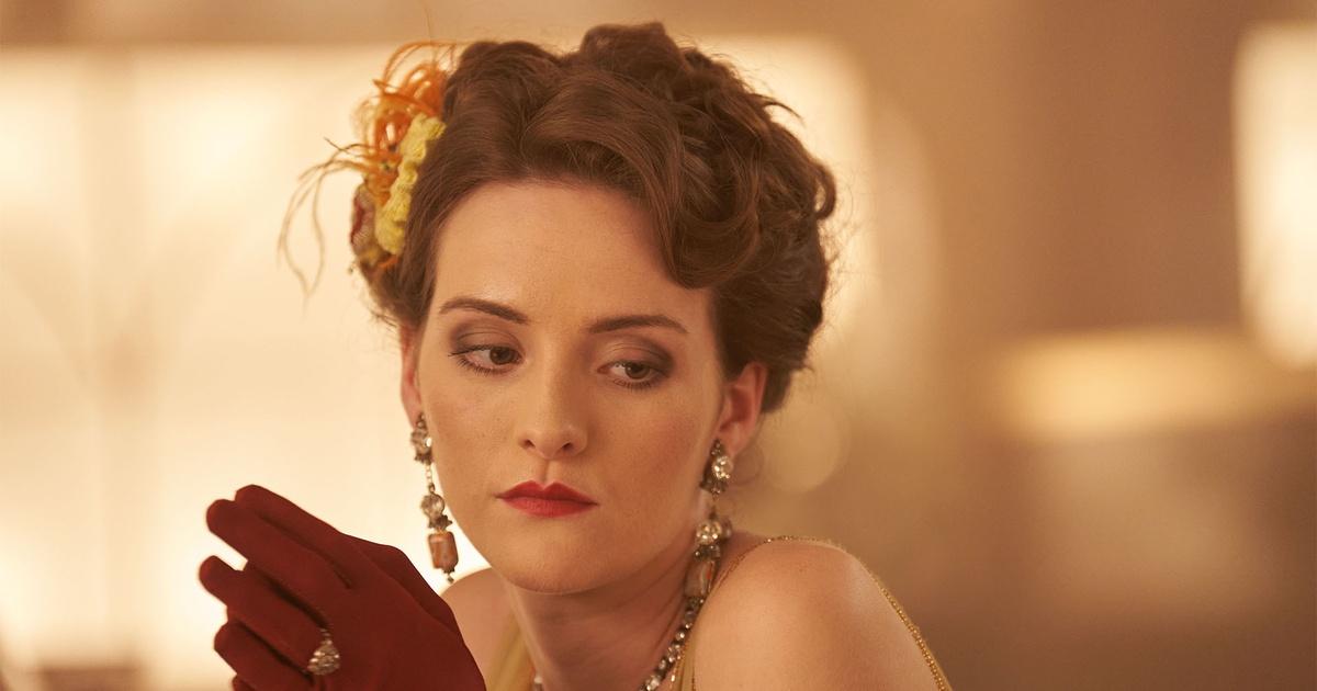 Olivia Morris as Alice, having an epiphany in Hotel Portofino Season 2