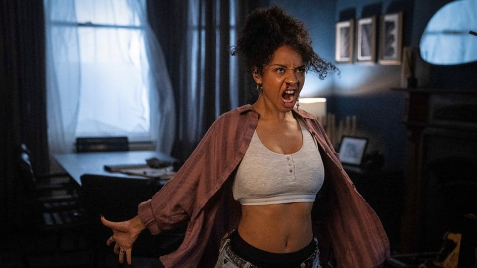 Siena Kelly in "Domino Day"