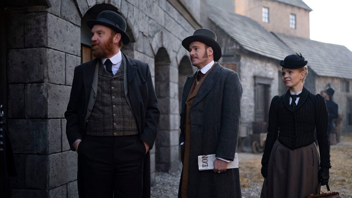 Kate Phillips, Felix Scott, and Tim Chipping in "Miss Scarlet &amp; The Duke"