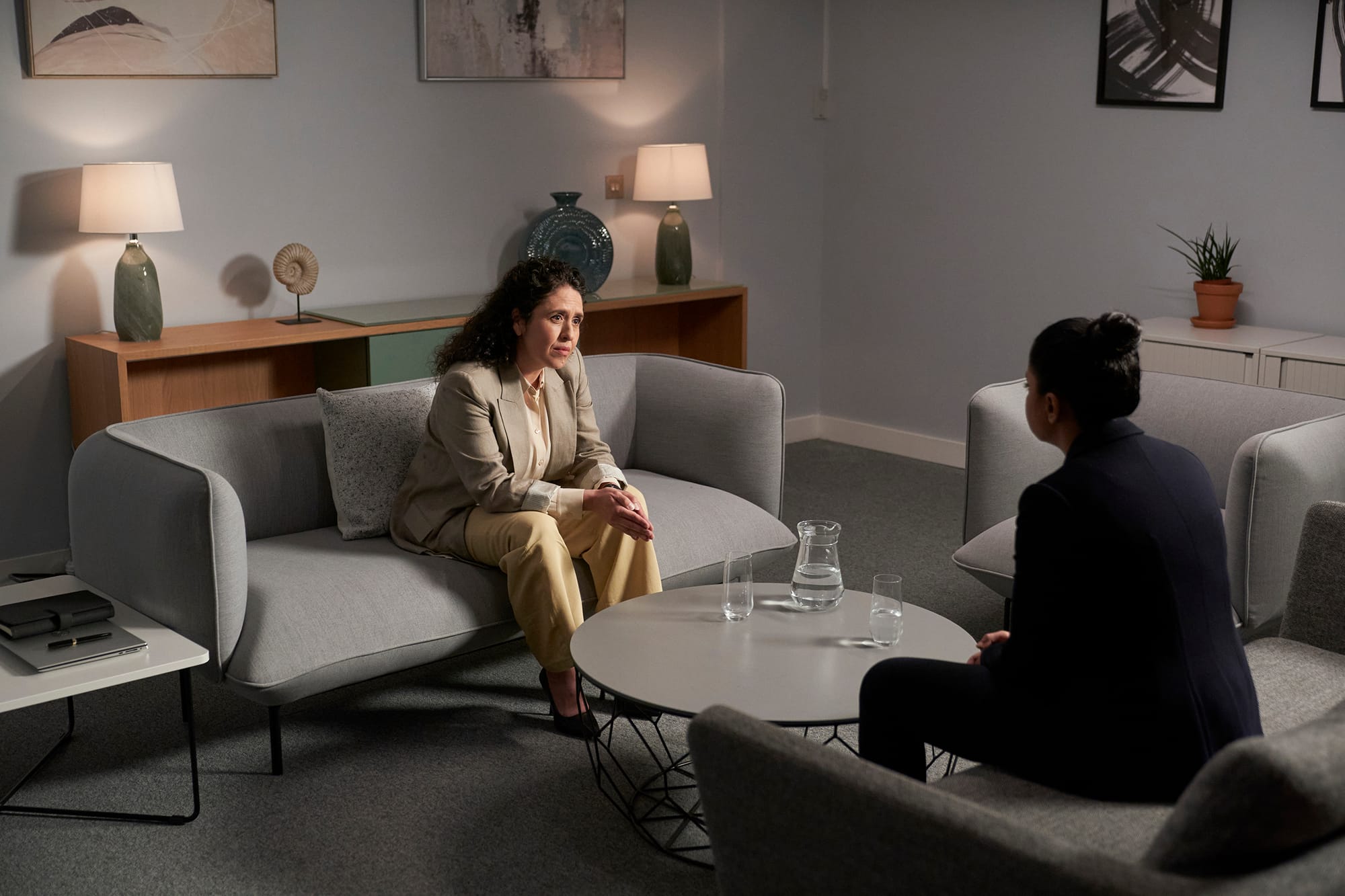 Viss Elliot Safavi as Zehra Abidi, Parminder Nagra as D.I. Rachita Ray in 'D.I. Ray' Season 2