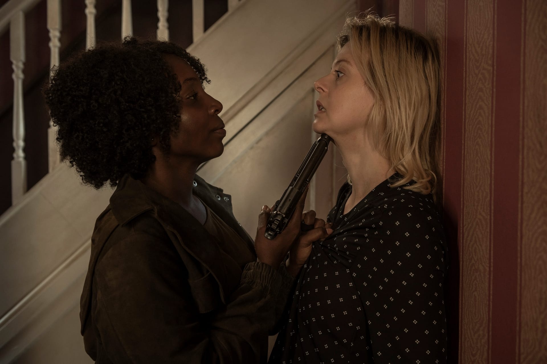 Tamara Lawrance as Millie and Joanna Ignaczewska as Ambra in 'Get Millie Black' Season 1