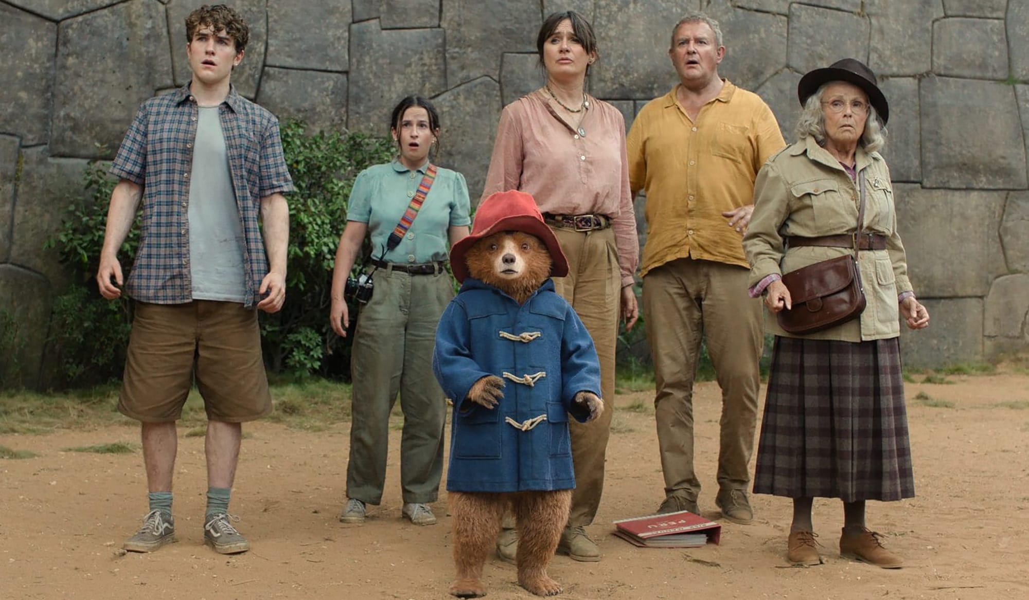 Samuel Joslin, Madeleine Harris, Emily Mortimer, Hugh Bonneville and Julie Walters in 'Paddington in Peru'