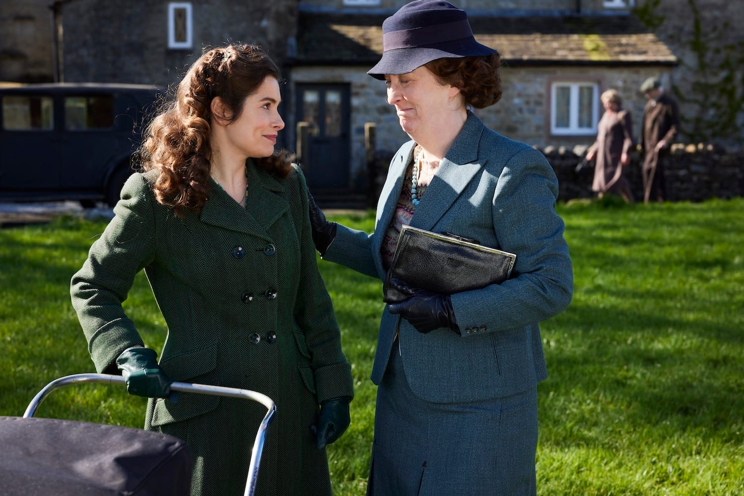 Helen Harriot (Rachel Shenton) and mother-in-law Hannah (Gabriel Quigley).