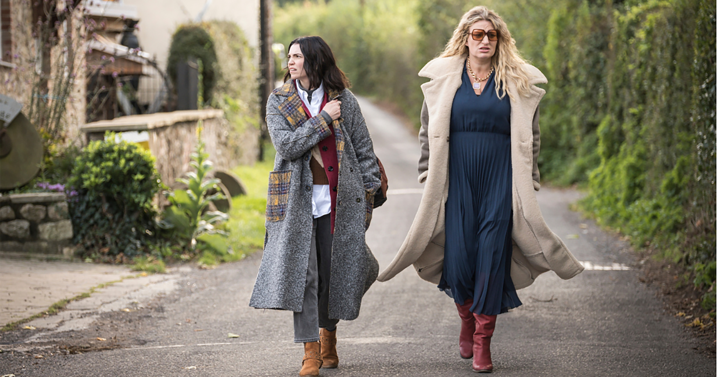 Selin Hizli as Jen and Daisy May Cooper as Nic in 'Am I Being Unreasonable' Season 2