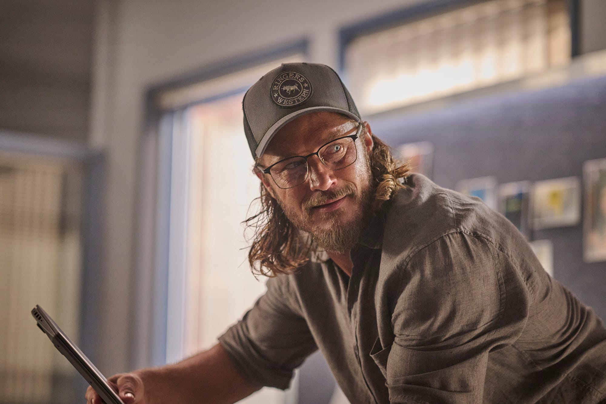 Travis Fimmel as DC Cormack in 'Black Snow' Season 2