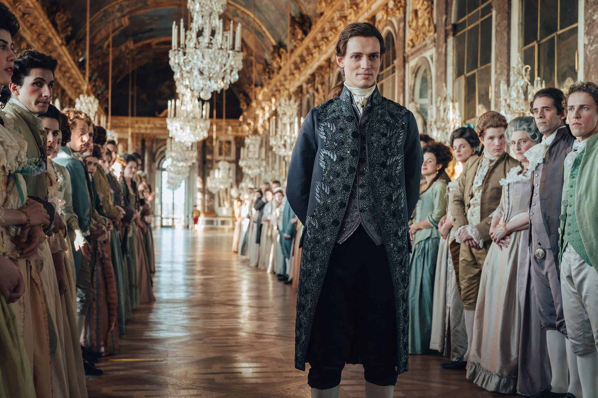 Oscar Lesage as Chartres in 'Marie Antoinette' Season 2