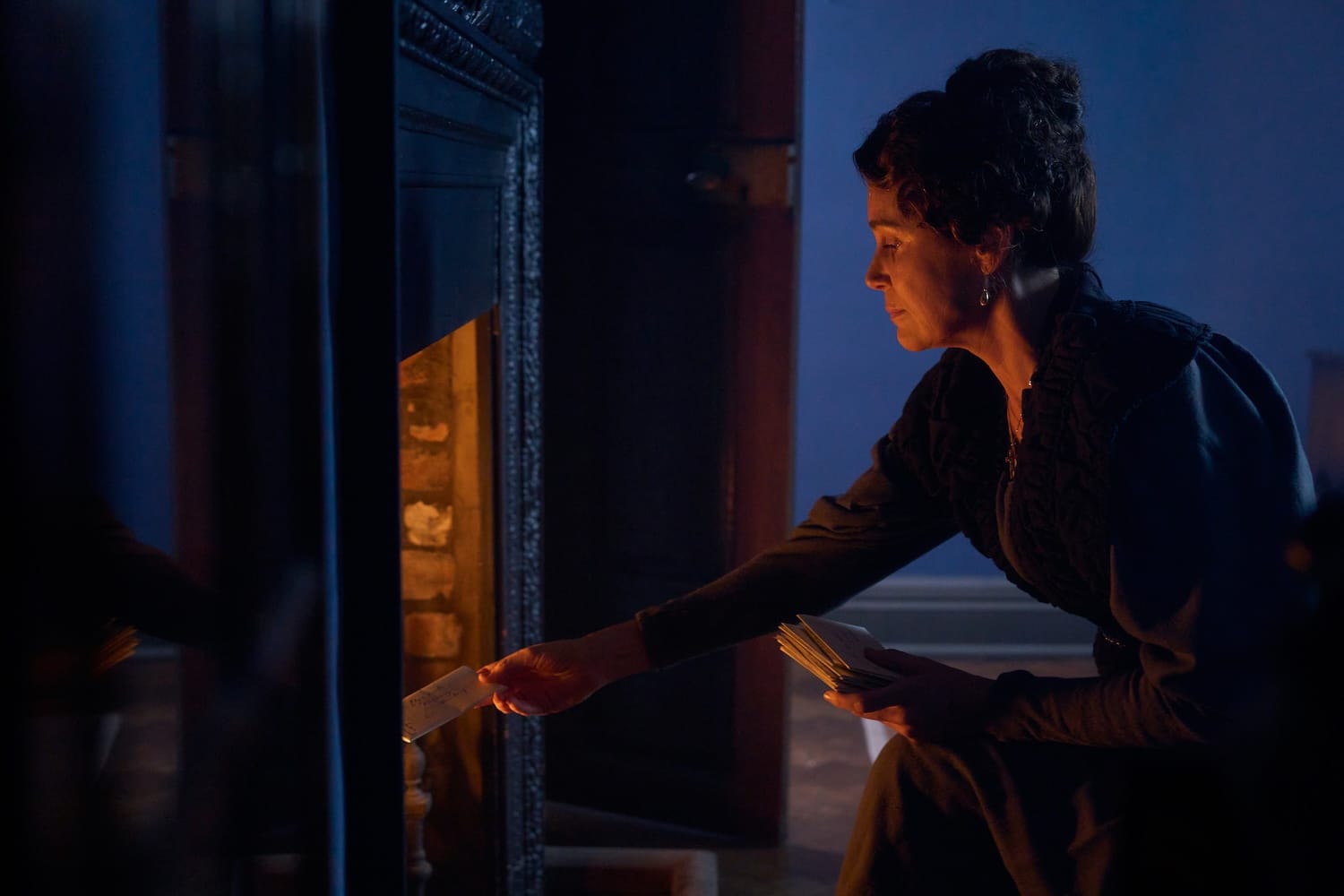 Keeley Hawes in "Miss Austen"