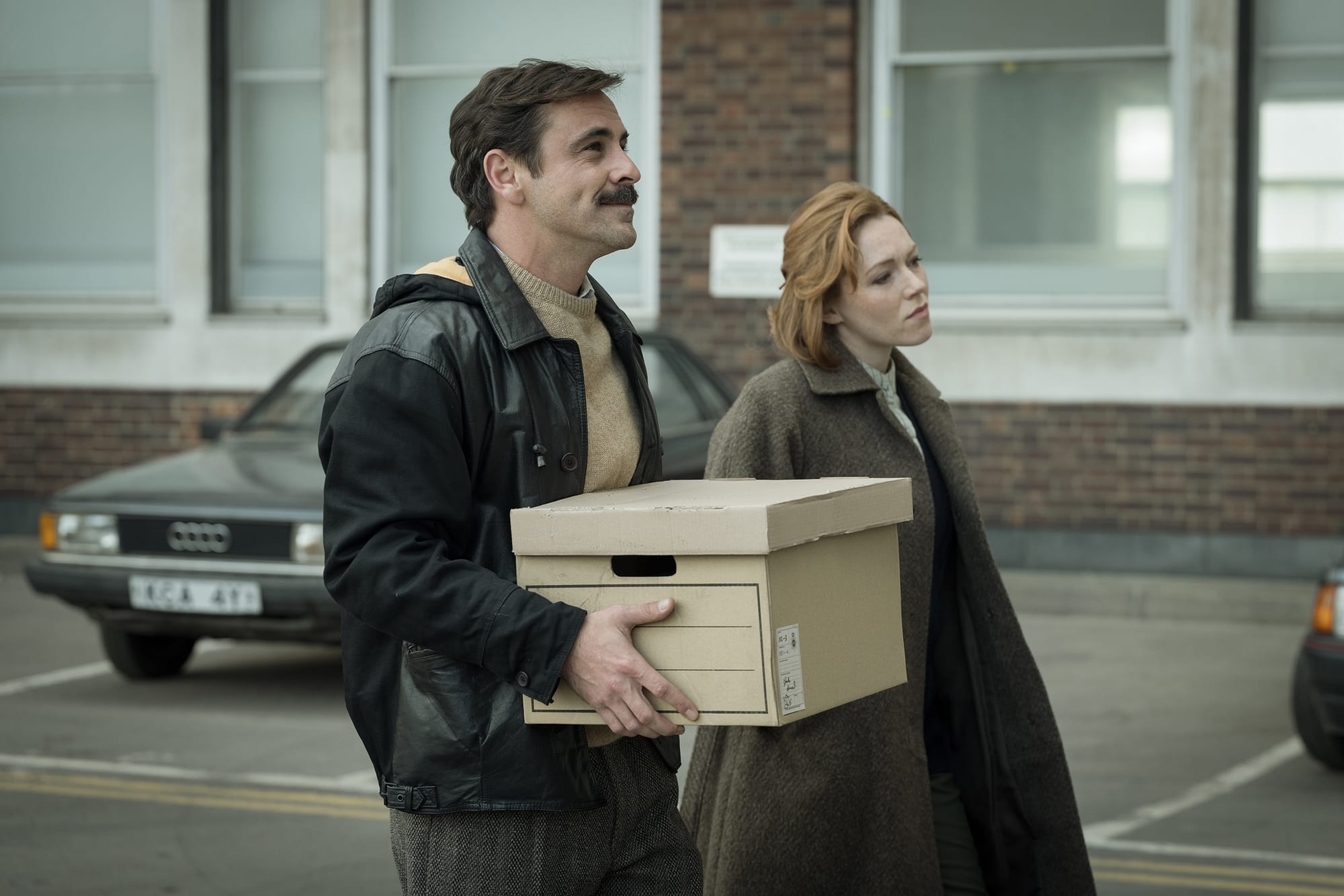 Emun Elliott as DC Tony Brightwell and Charlotte Spencer as DS Nicki Jennings in 'The Gold' Season 1