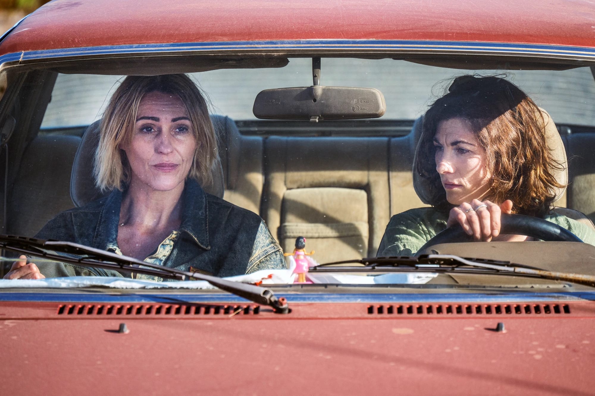 Jodie Whittaker and Suranne Jones in "Frauds"