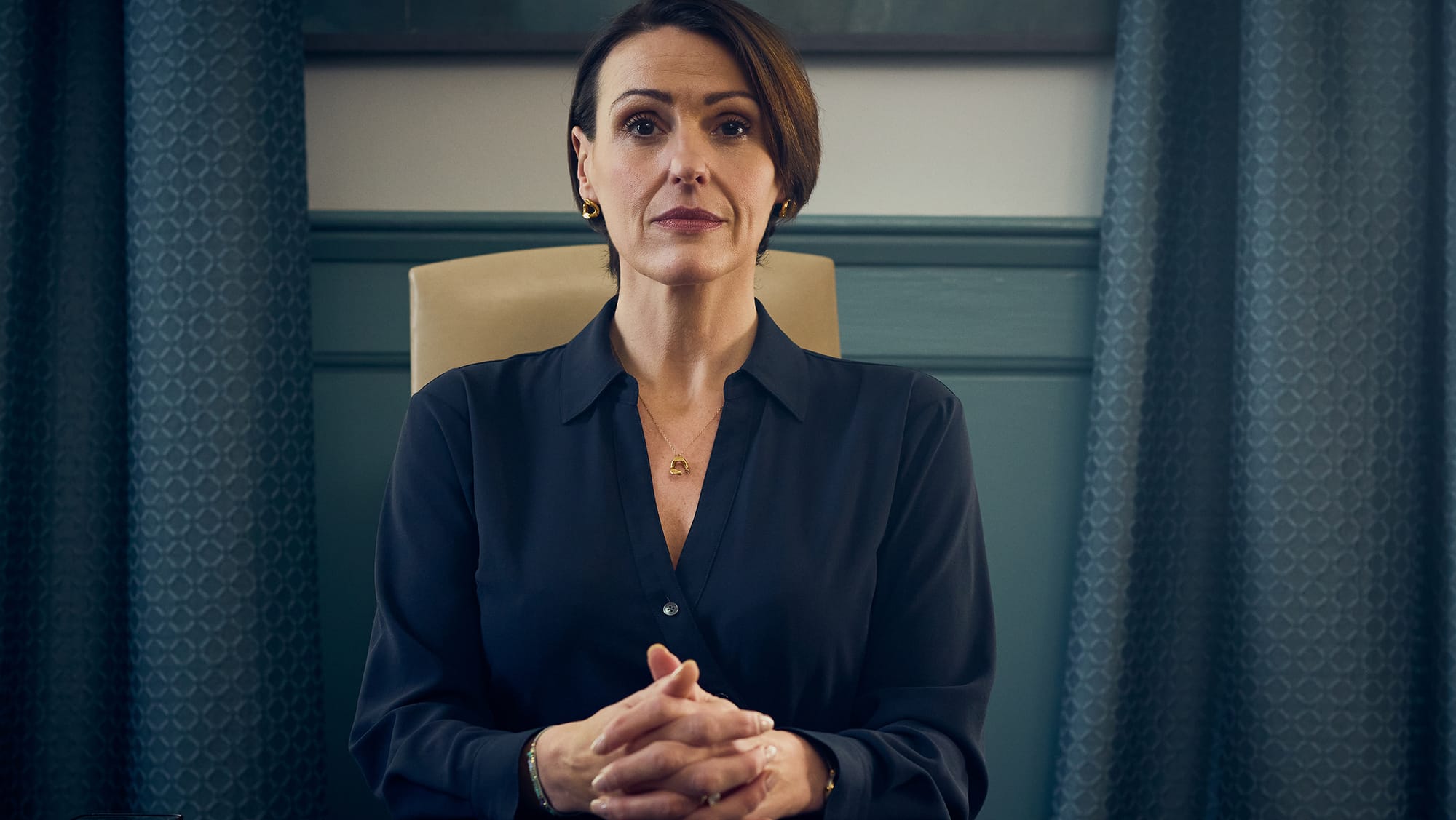 Suranne Jones in "Hostage"