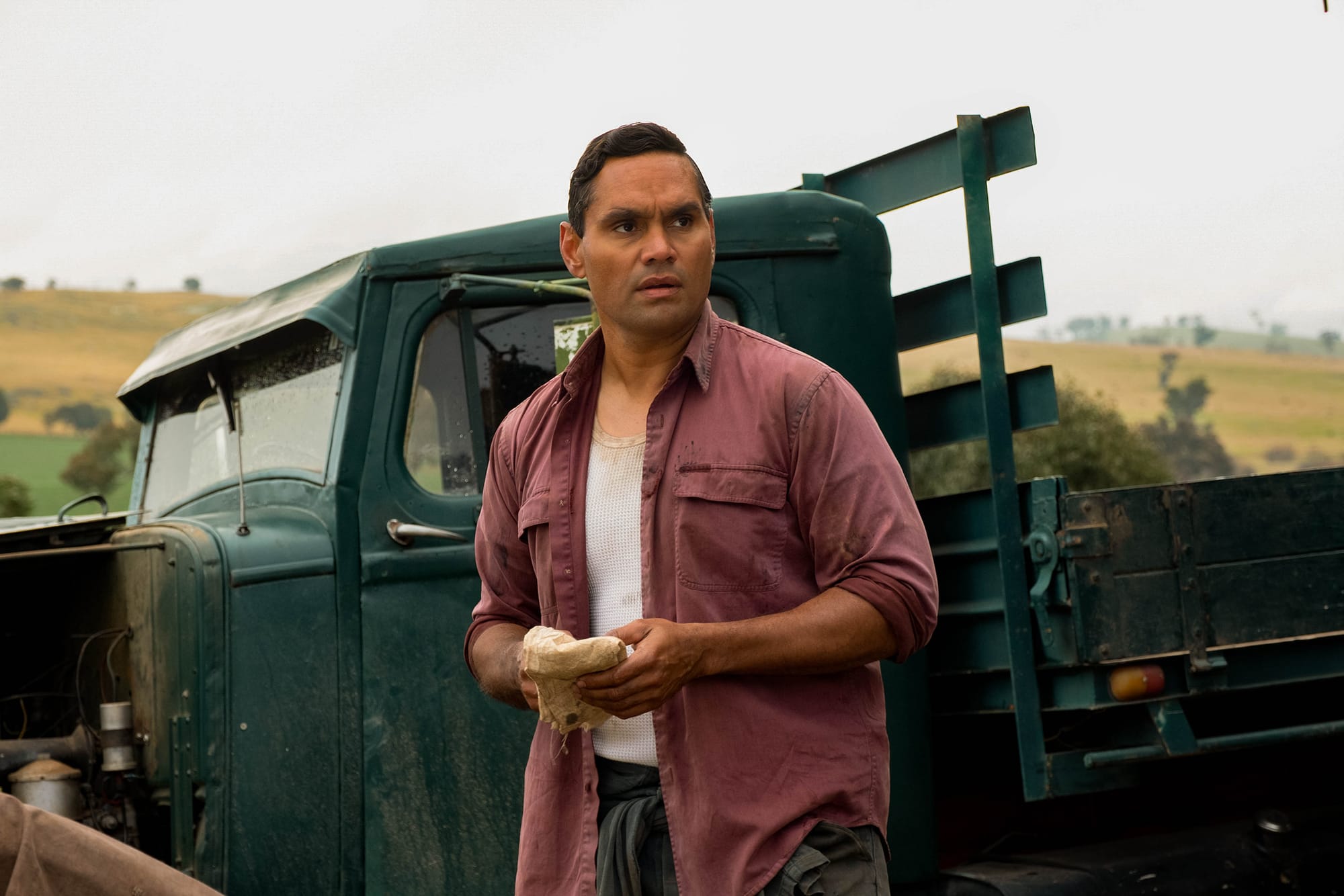 Rob Collins in 'Ten Pound Poms' Season 1