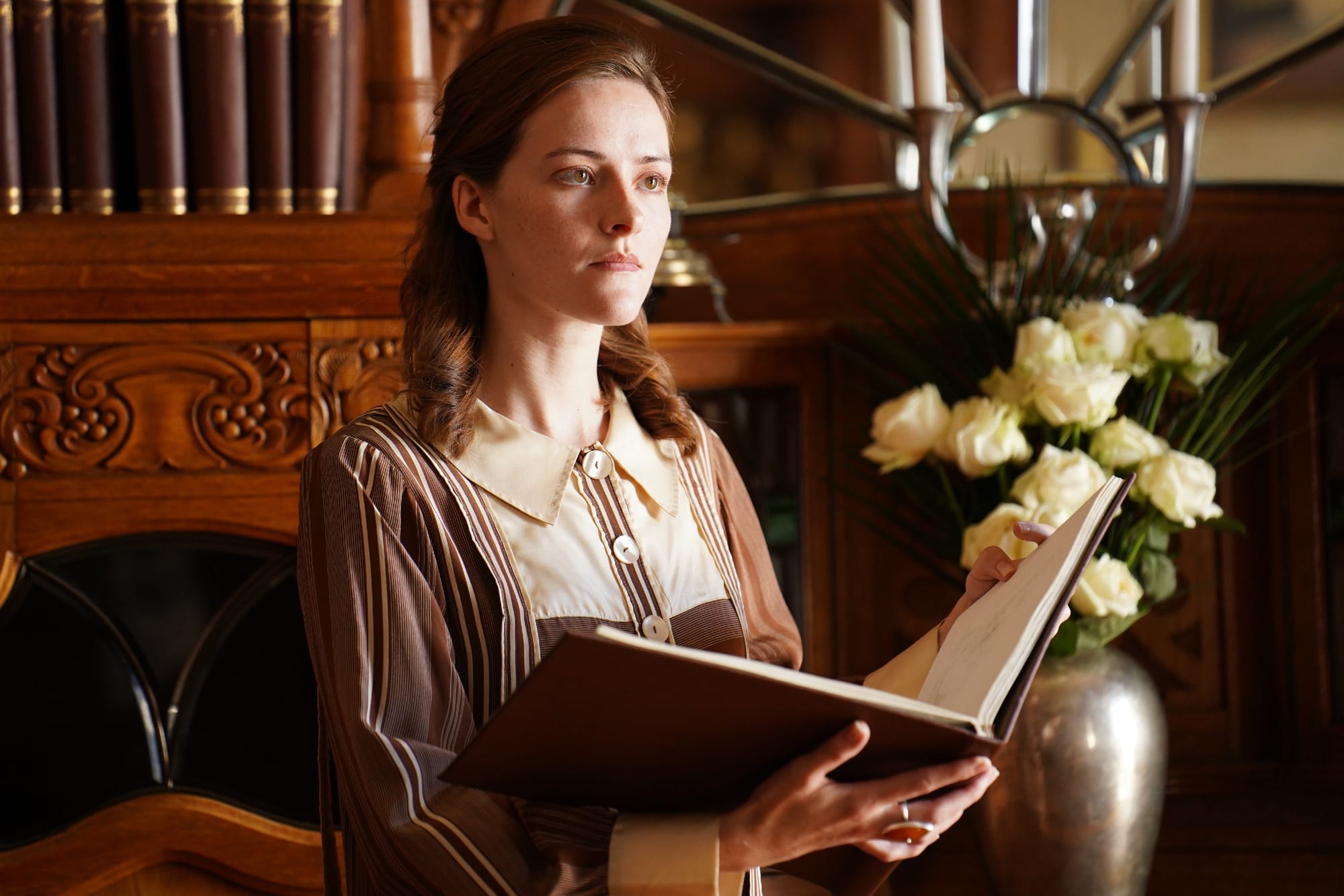 Olivia Morris as Alice Mays-Smith in 'Hotel Portofino' Season 1