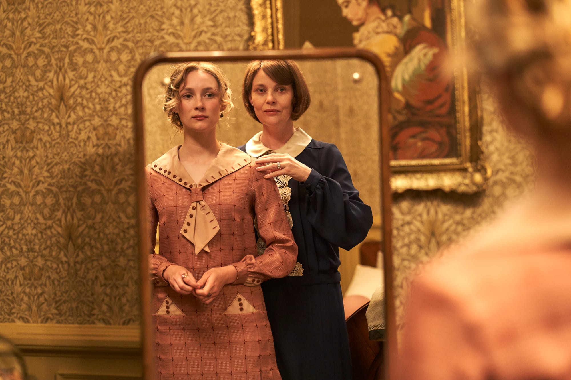 Claude Scott-Mitchell as Rose and Lucy Akhurst as Julia Drummond-Ward in 'Hotel Portofino' Season 1