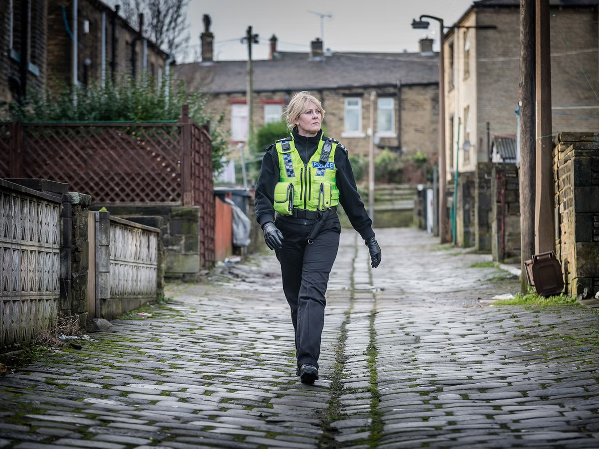 Sgt. Catherine Cawood (Sarah Lancashire) 