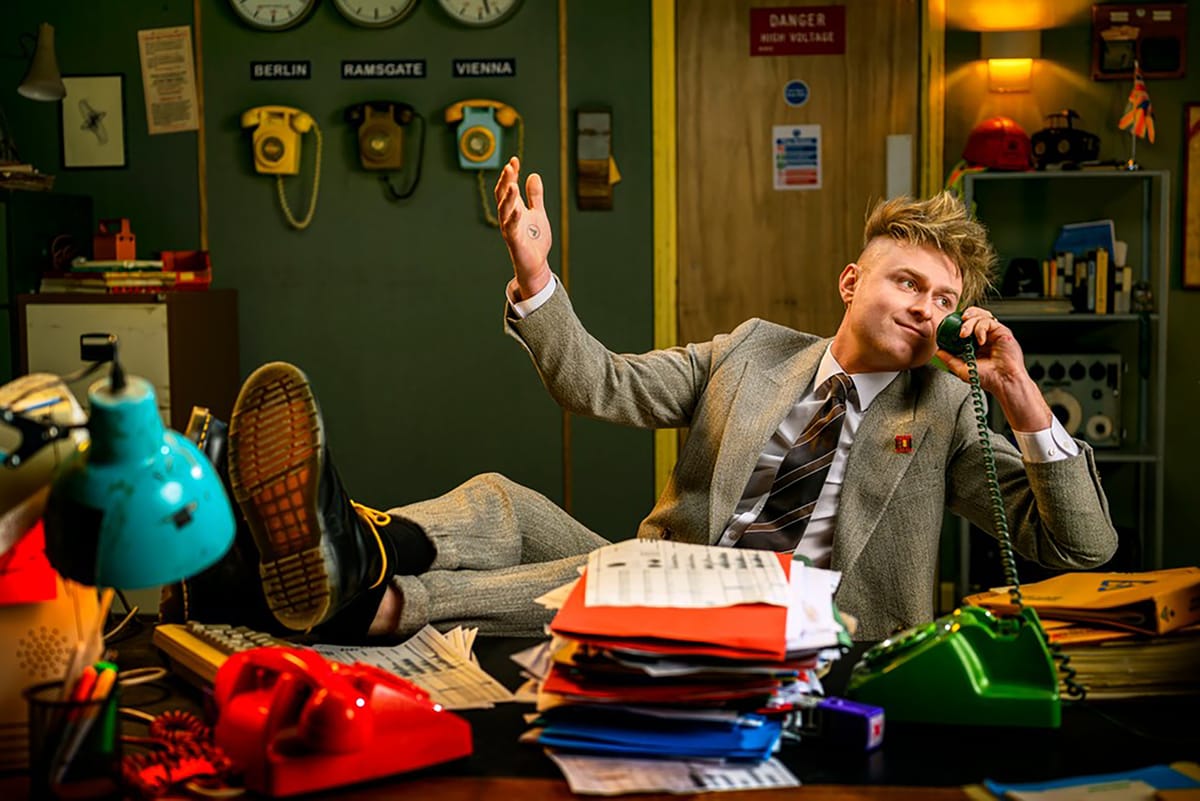 The U.K.'s Eurovision Entry Says Look Mum, No Computer