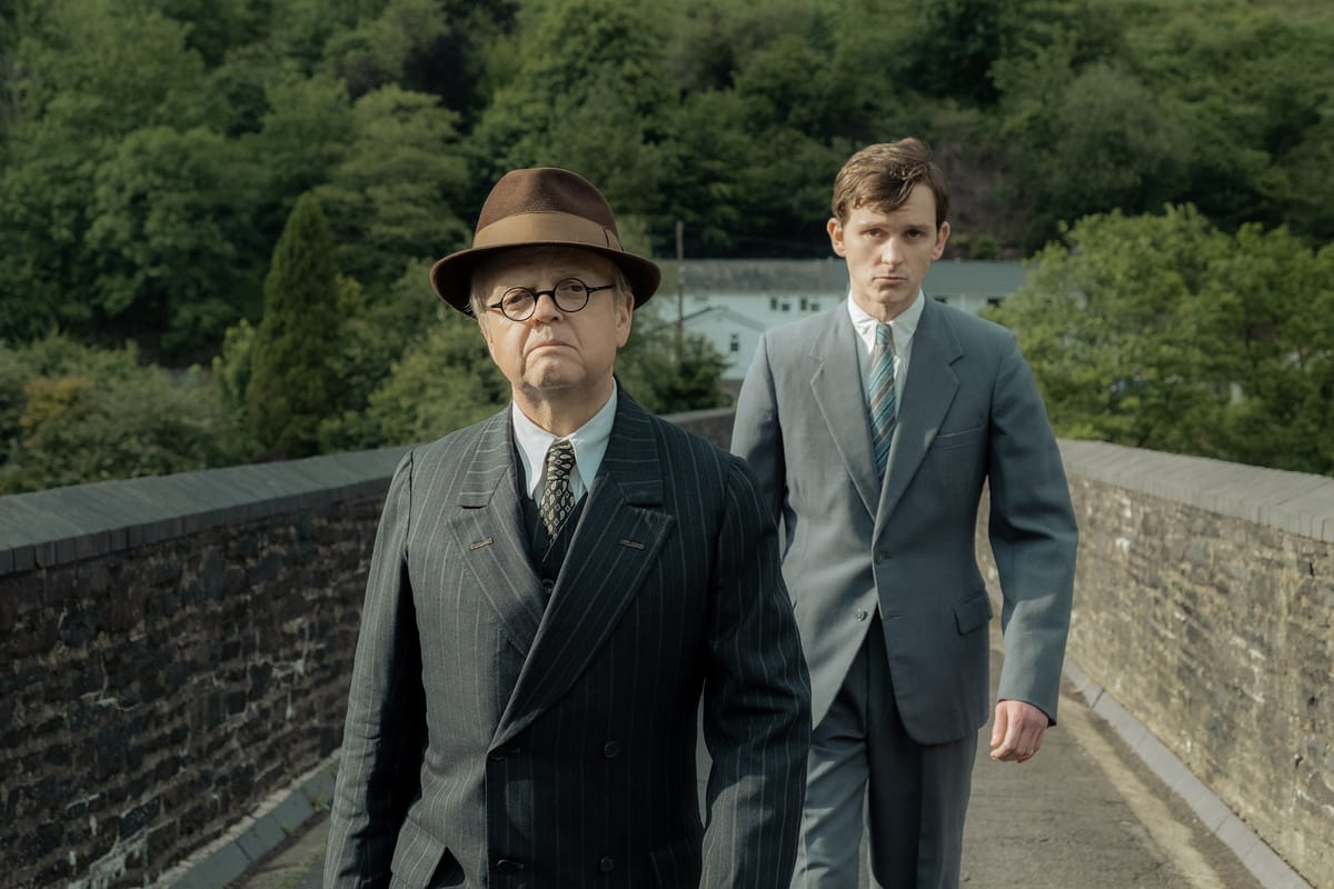 'Industry's Harry Lawtey Is Young Richard Burton in 'Mr. Burton'