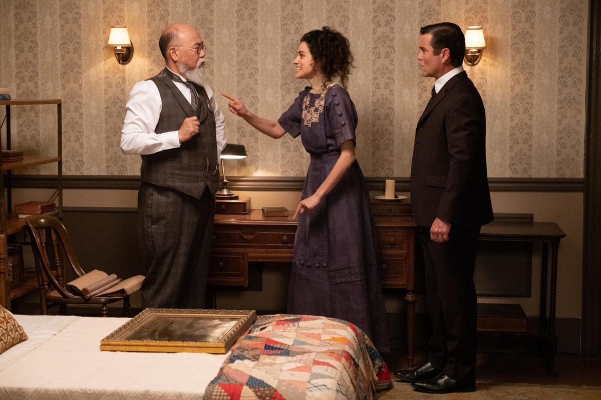 'Murdoch Mysteries' Celebrates New Main Cast Member for Season 18