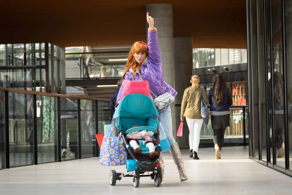 Netflix Takes First Steps Towards Global Cable