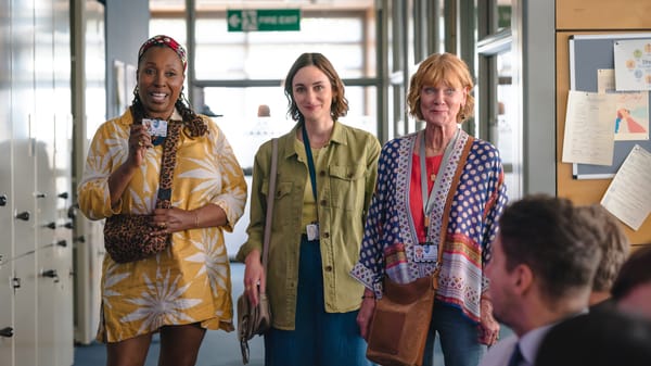 'The Marlow Murder Club' Investigates What People Value in “A Murder on the Close”